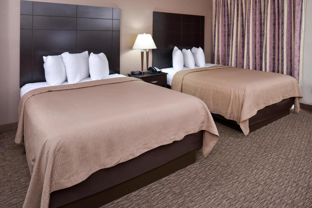 Queen Room Two Queen Beds