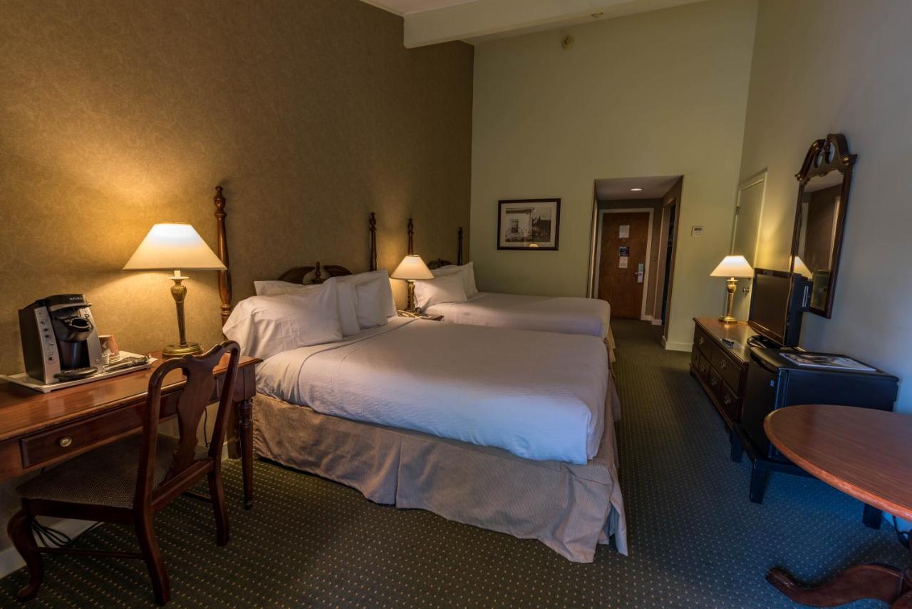Deluxe Double Room Balcony