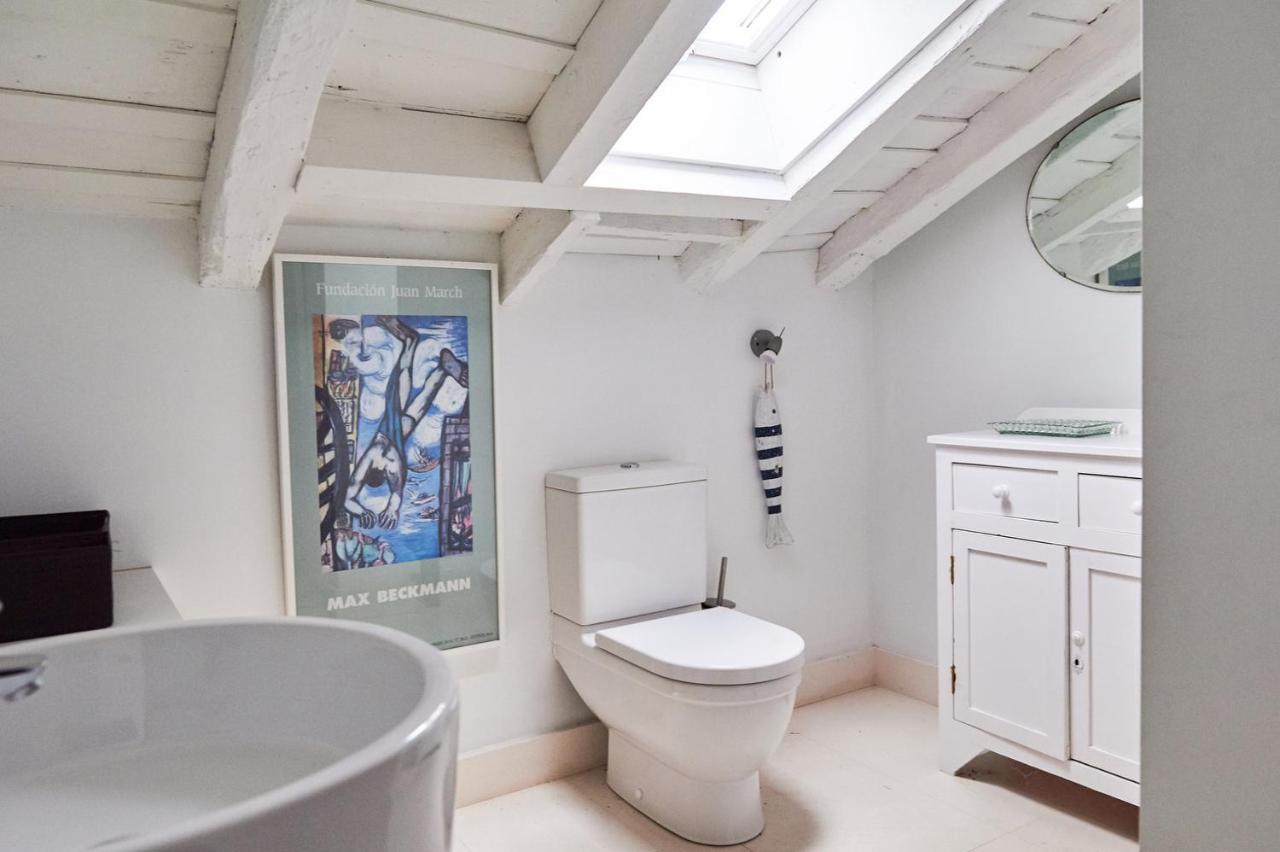 Comfort Triple Room Shower