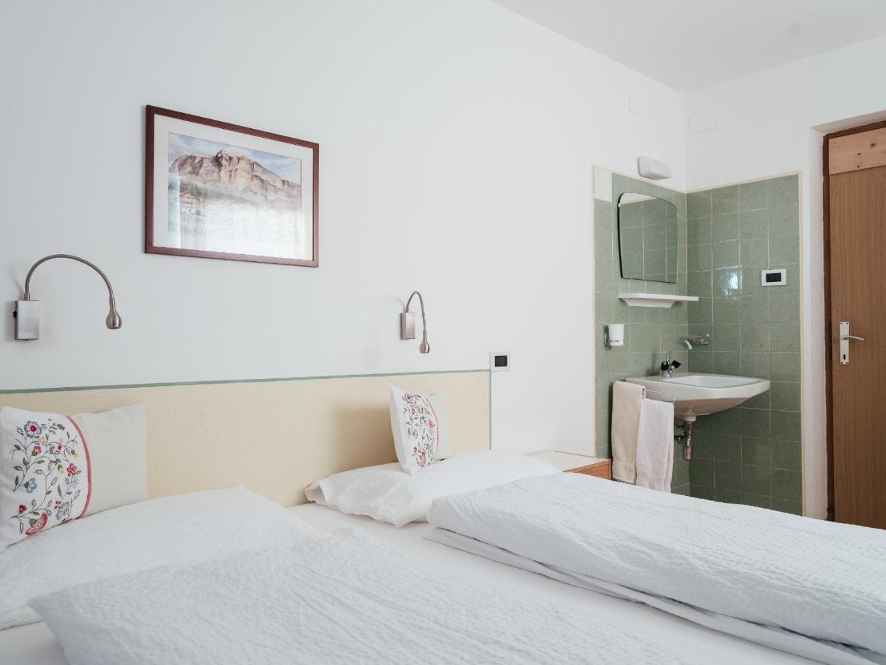 Twin Room,768662314:JPEG
