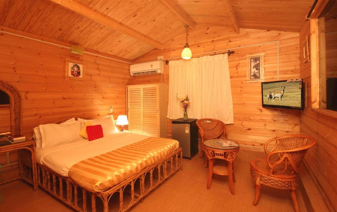 Wooden Chalet Sea View