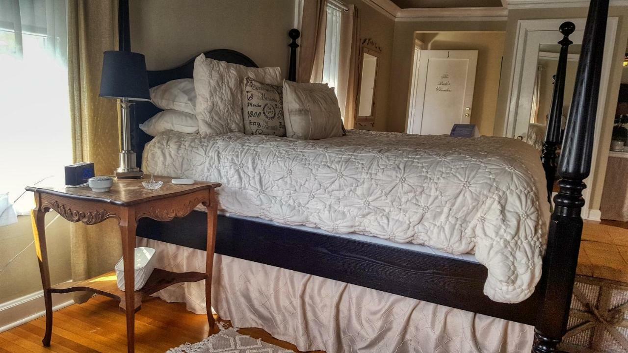 Superior King Suite