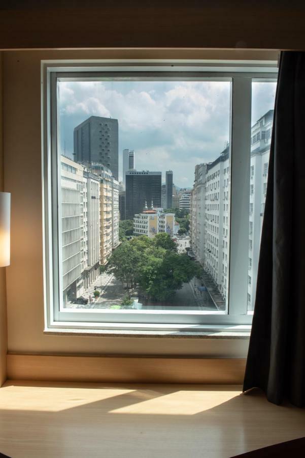 Quarto Duplo Standard