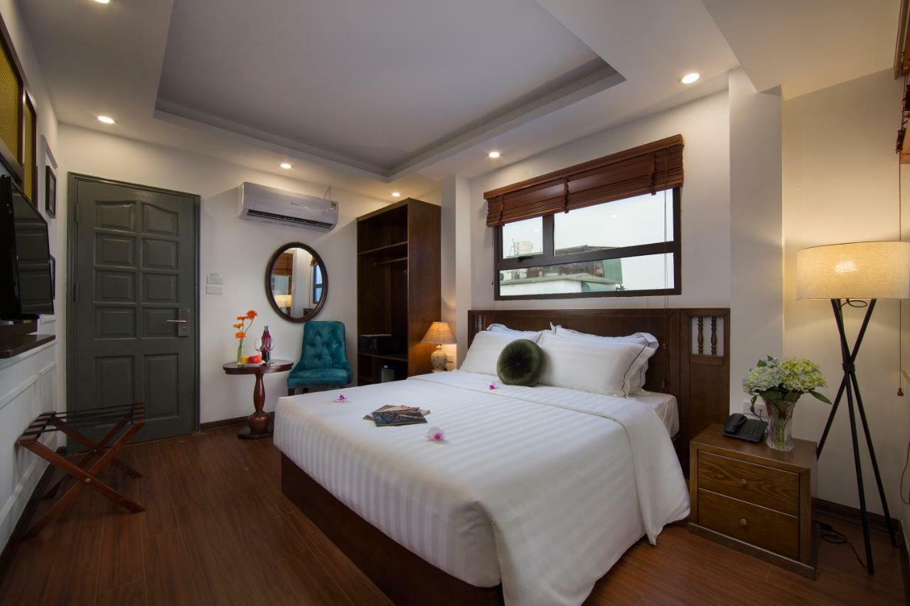 Deluxe Double or Twin Room City View