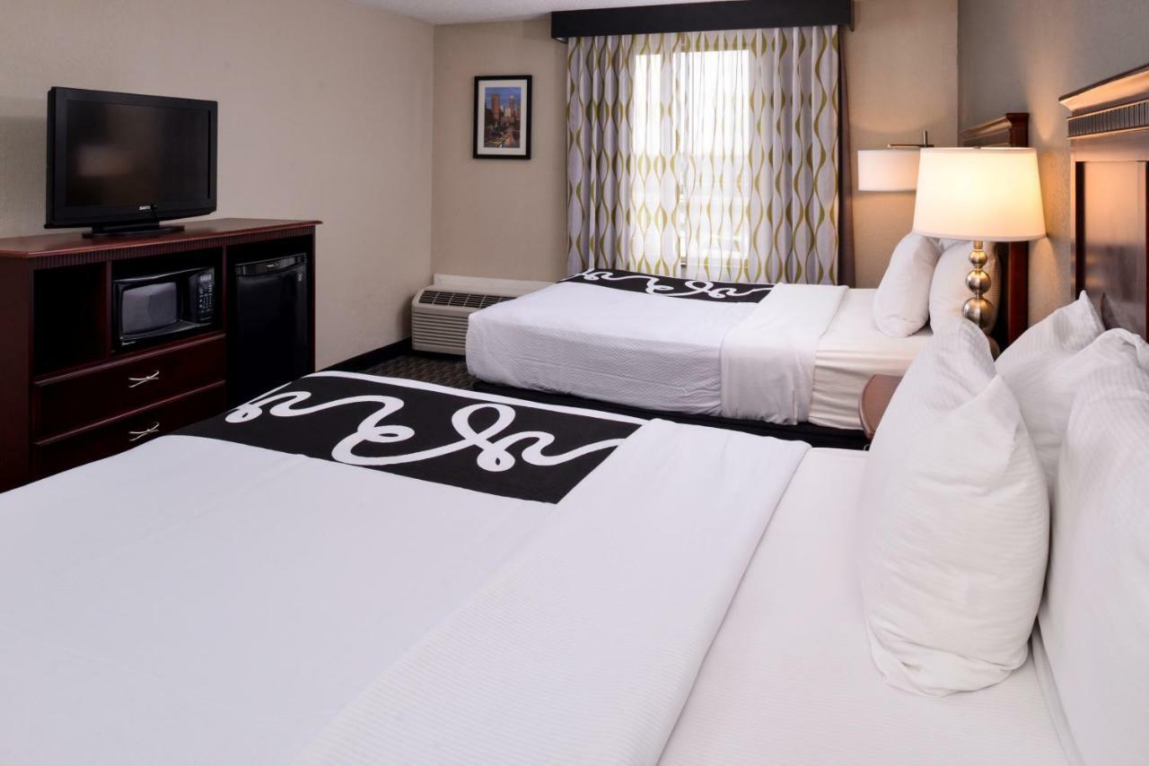 Queen Room with Two Queen Beds - Mobility Access/Non-Smoking
