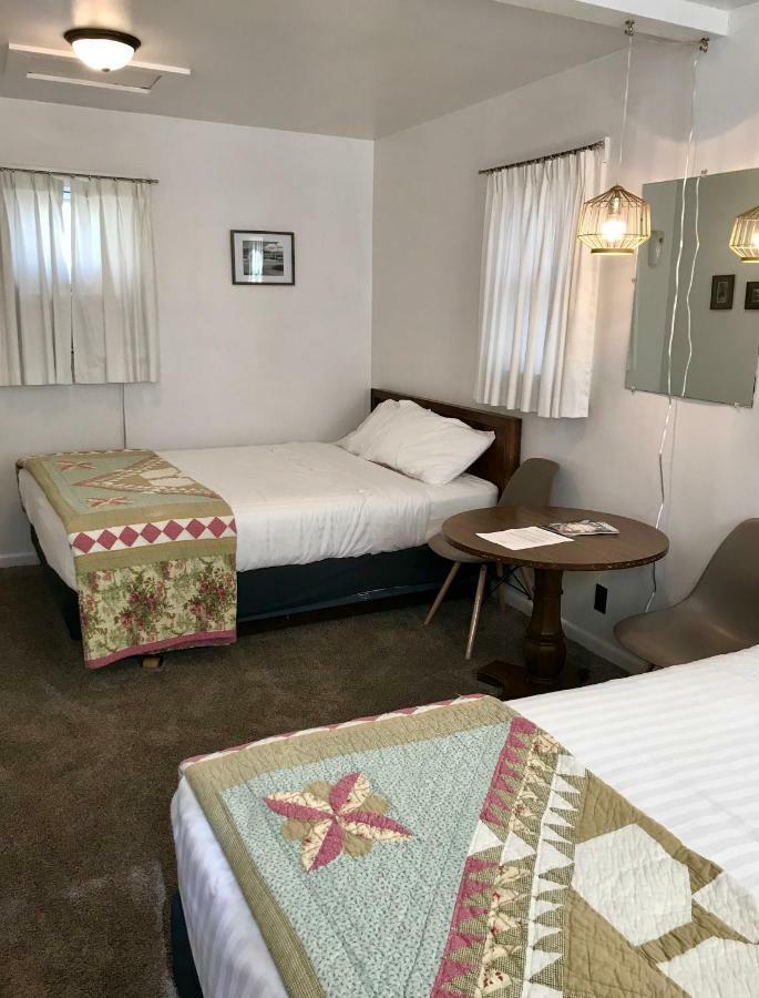 Queen Room Two Queen Beds