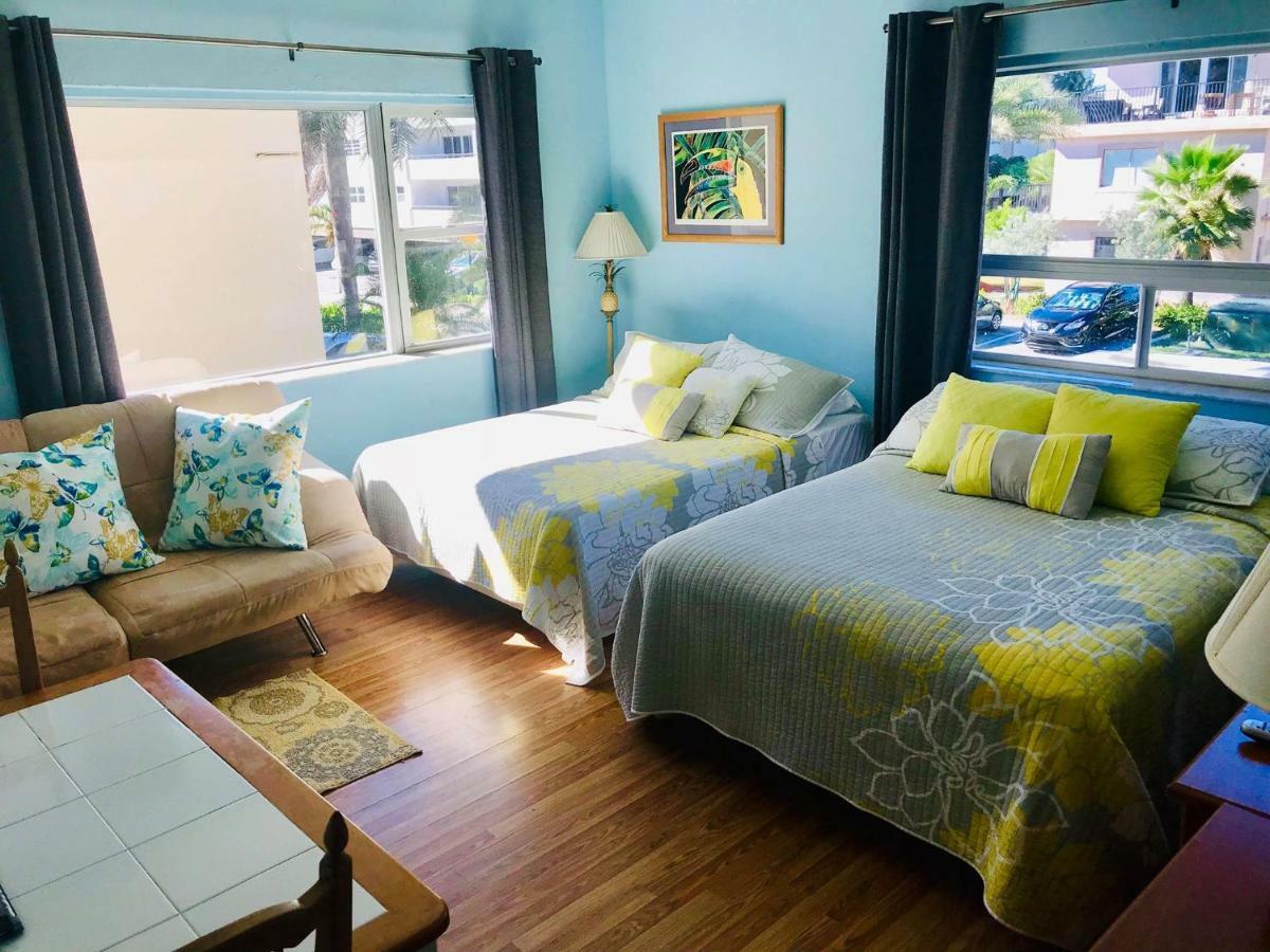 Standard Double Room 2 Double Beds Non-Smoking