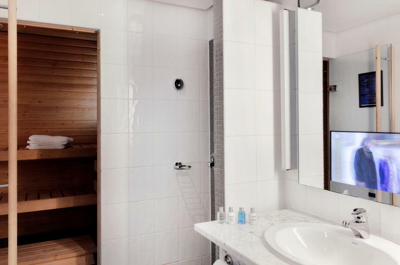 Executive Business Room with Sauna and lounge access,1006807525:JPEG