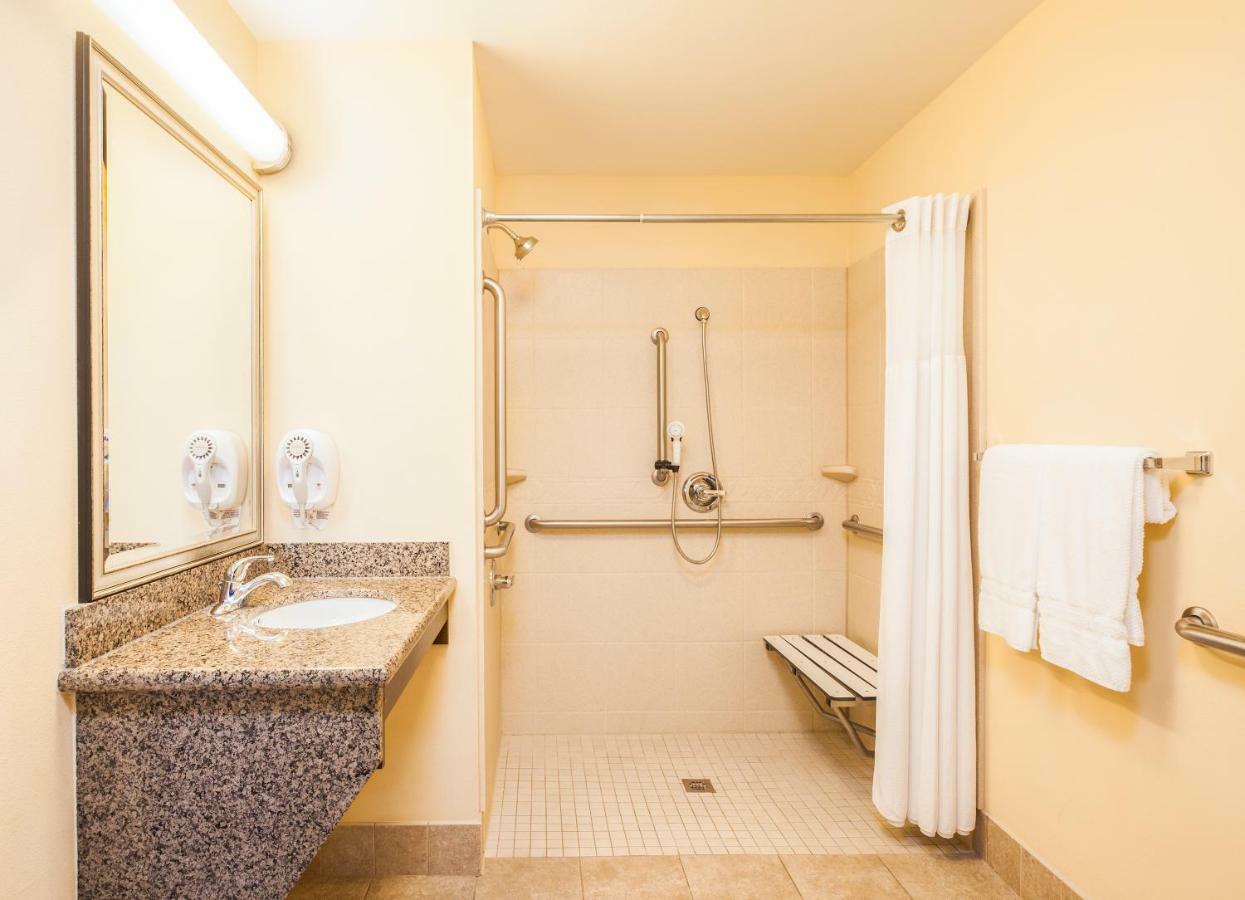Suite Mobility Access Roll Shower or Non-Smoking