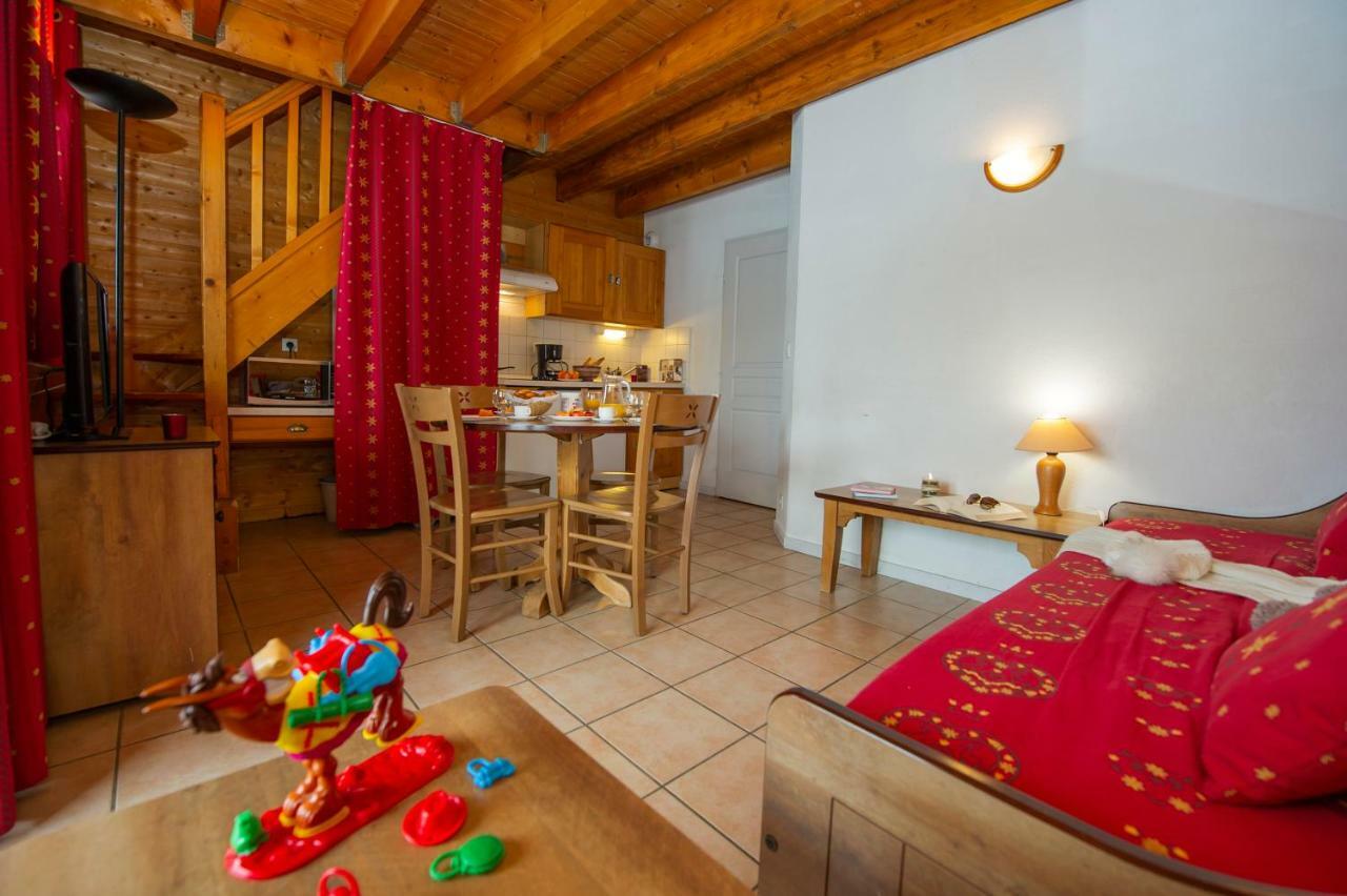 Two-Bedroom Chalet,805614396:JPEG