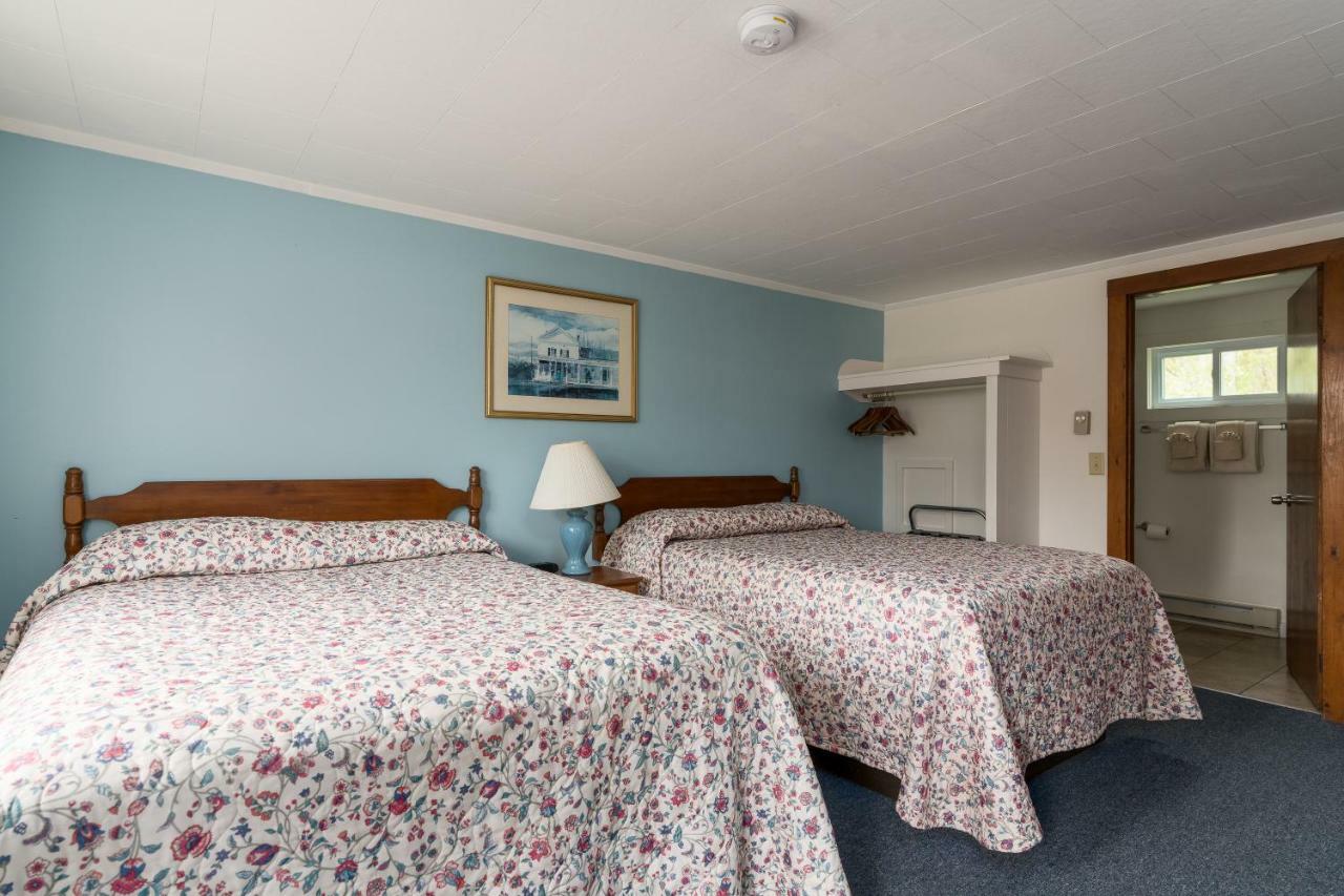 Double Room Two Double Beds