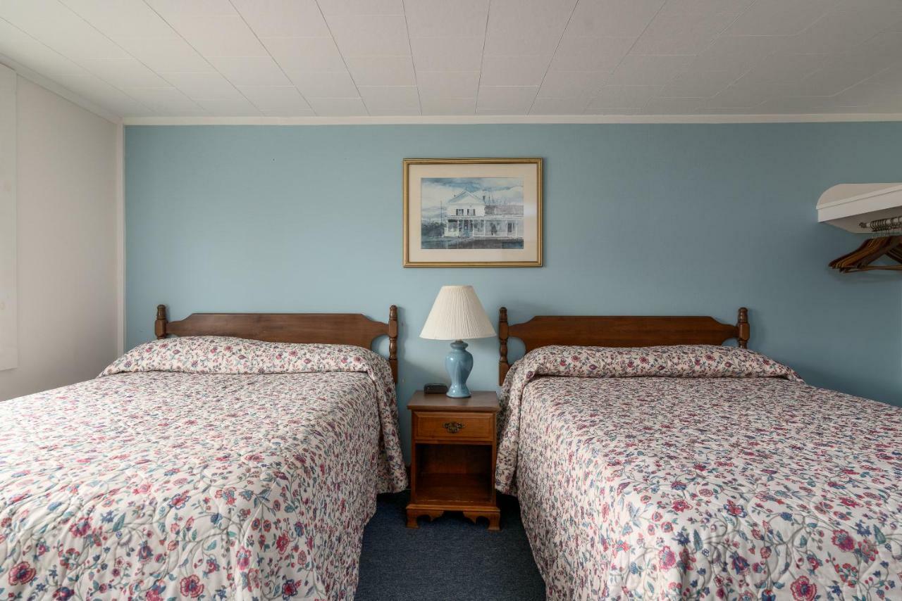 Double Room Two Double Beds
