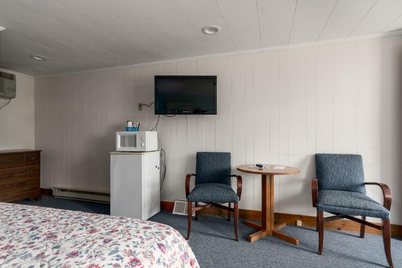 Double Room Two Double Beds