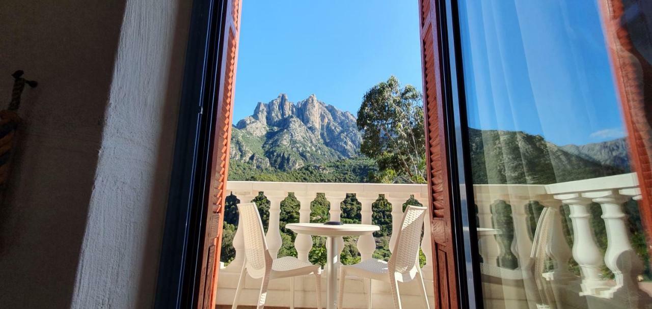 Double Room Mountain & Sea View