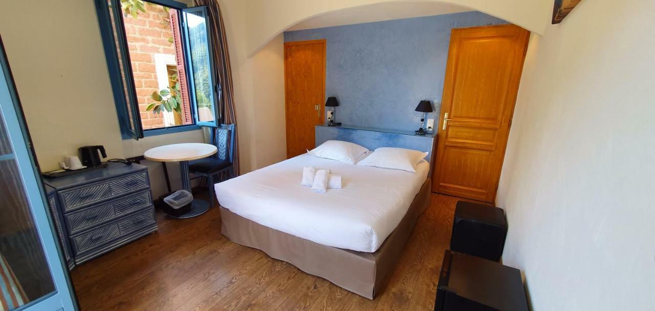 Double Room Mountain & Sea View