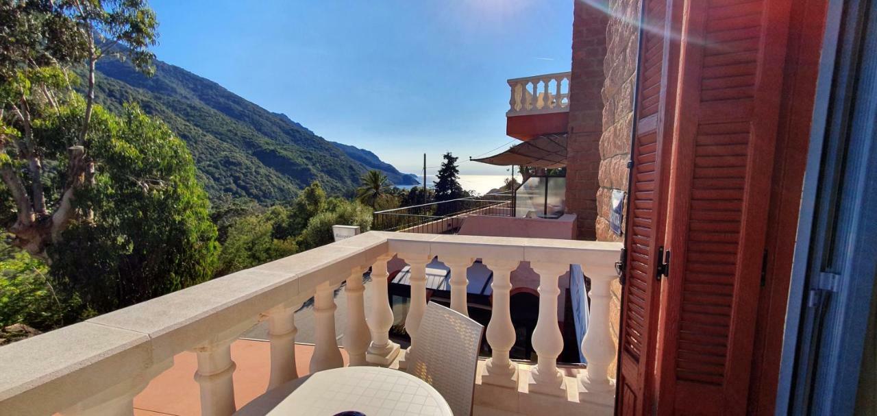 Double Room Mountain & Sea View