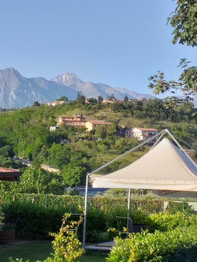 Camera Matrimoniale con Vista Montagna