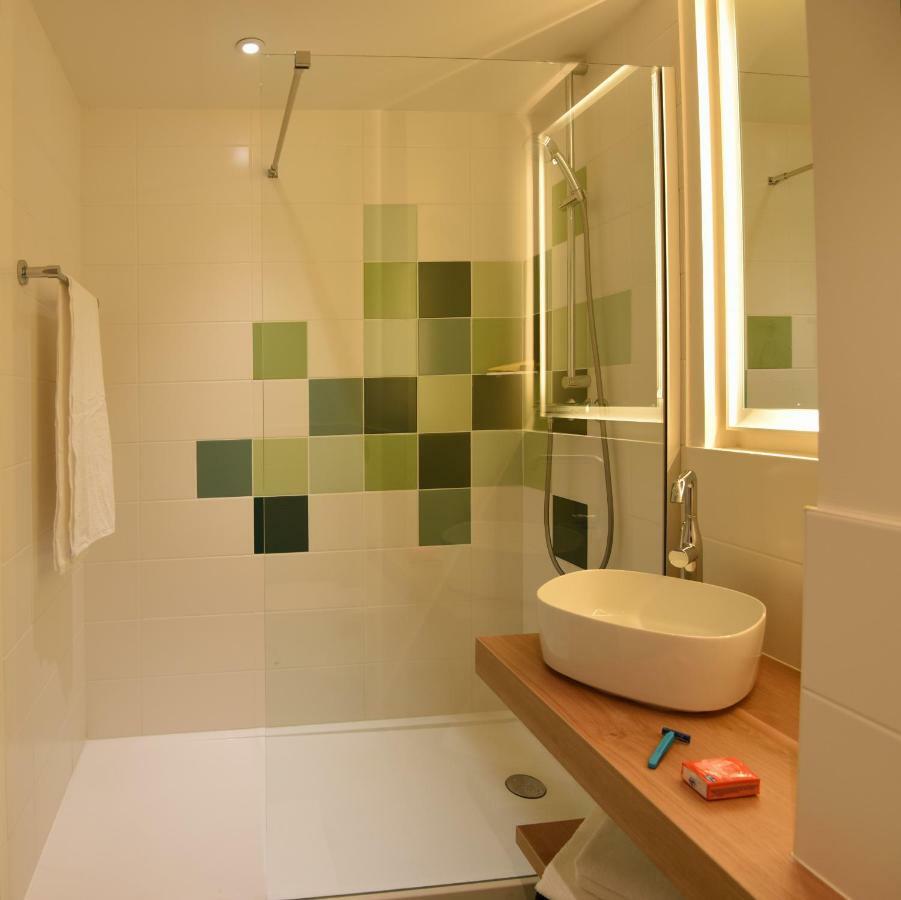 Classic Double Room,982384066:JPEG
