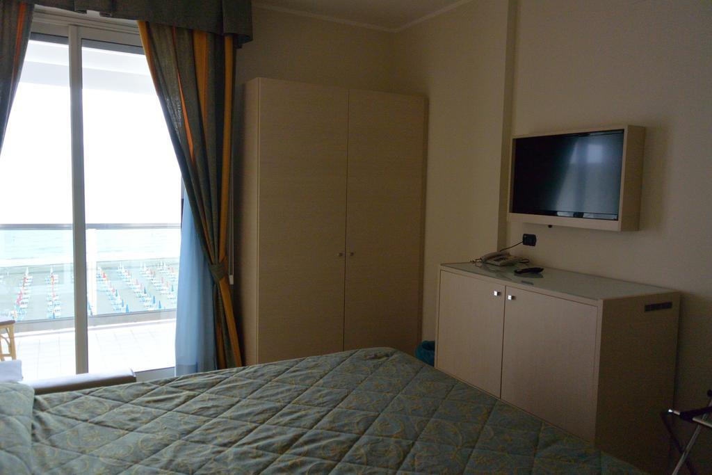 Double Room Balcony Sea View