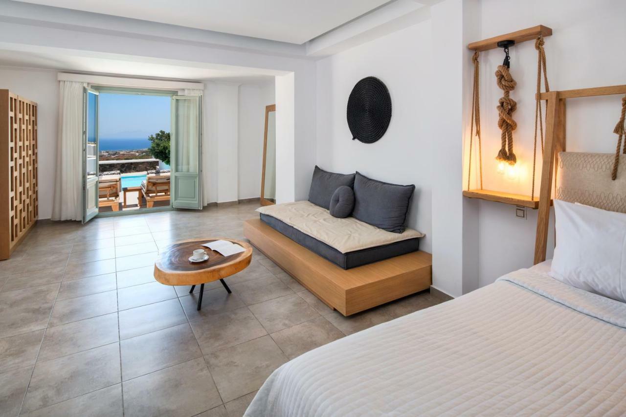 Pool Suite with Sea View