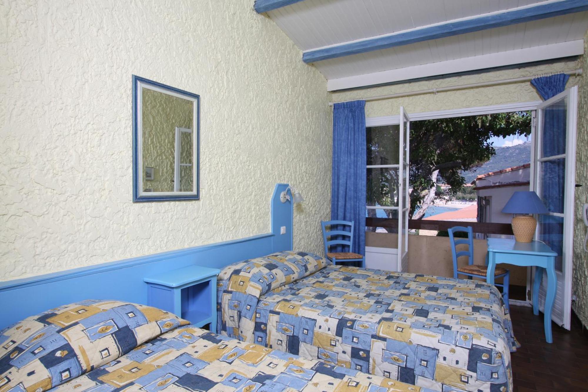 Triple Room Garden View No Airconditioning
