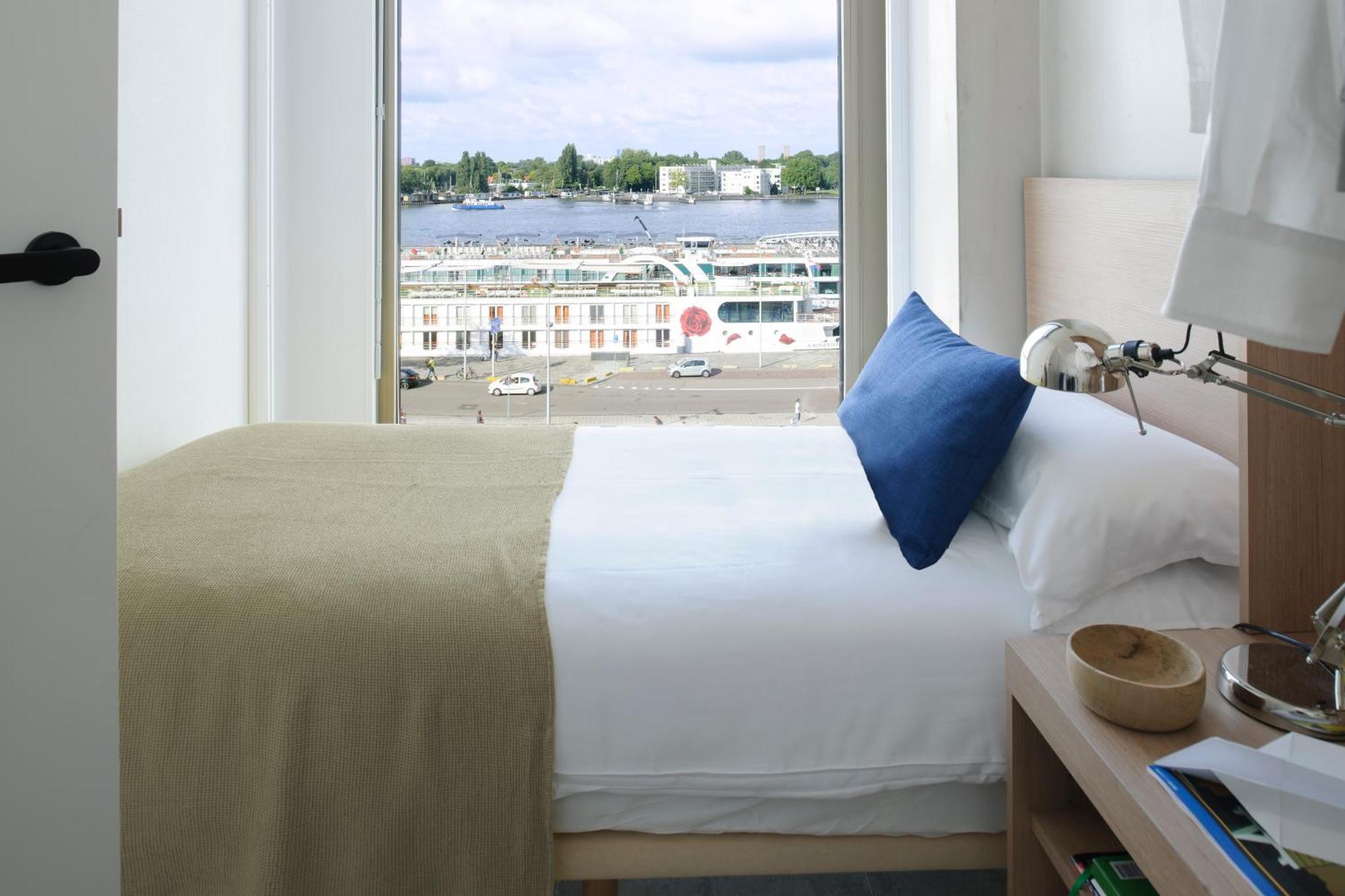 Three-Bedroom Apartment River View