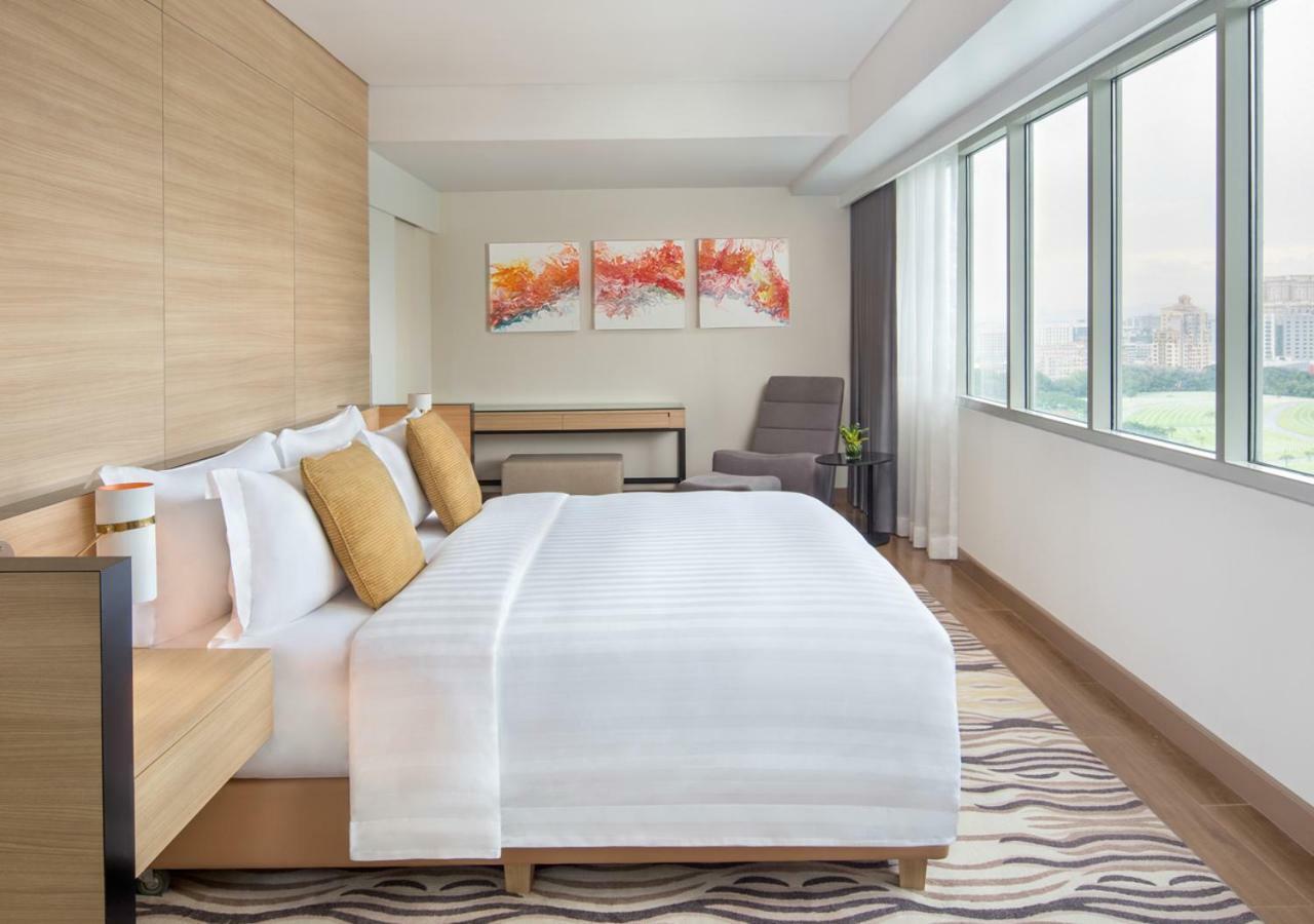 Suite Room