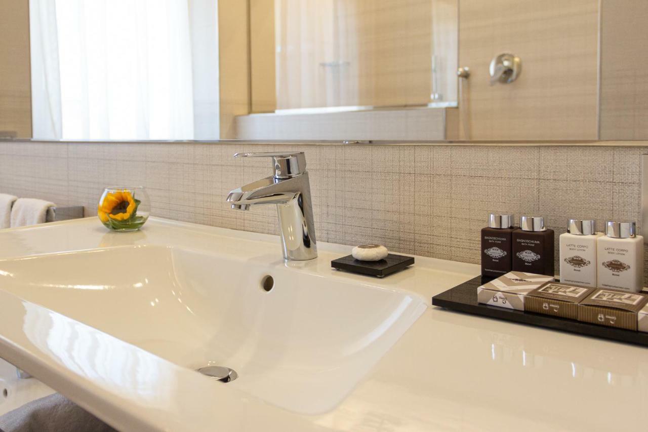 Superior Deluxe Double or Twin Room