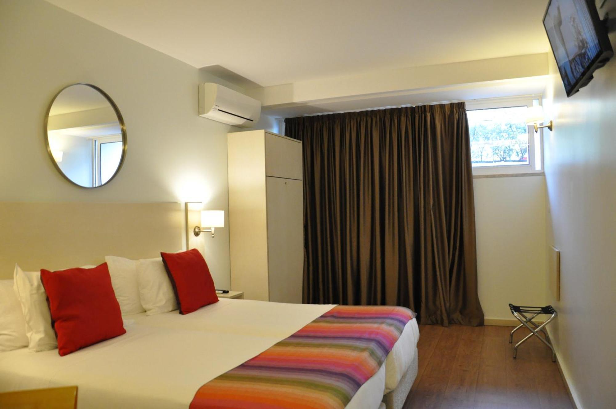 Twin Room without Balcony