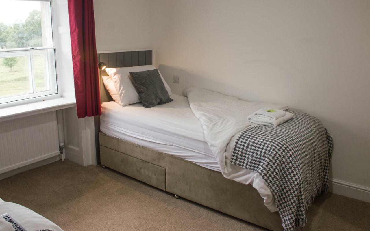 Twin Room with Lake View
