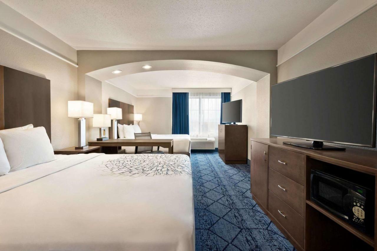 Executive King Room with Two King Beds