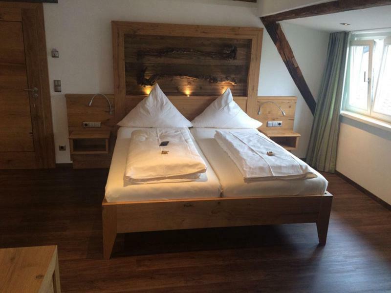 Großes Doppelzimmer
