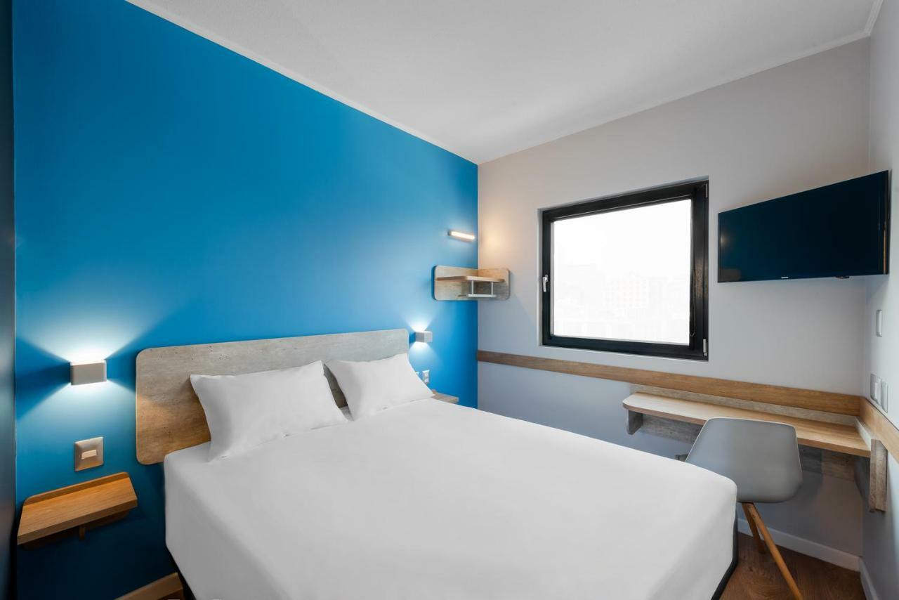 Quarto Duplo Standard
