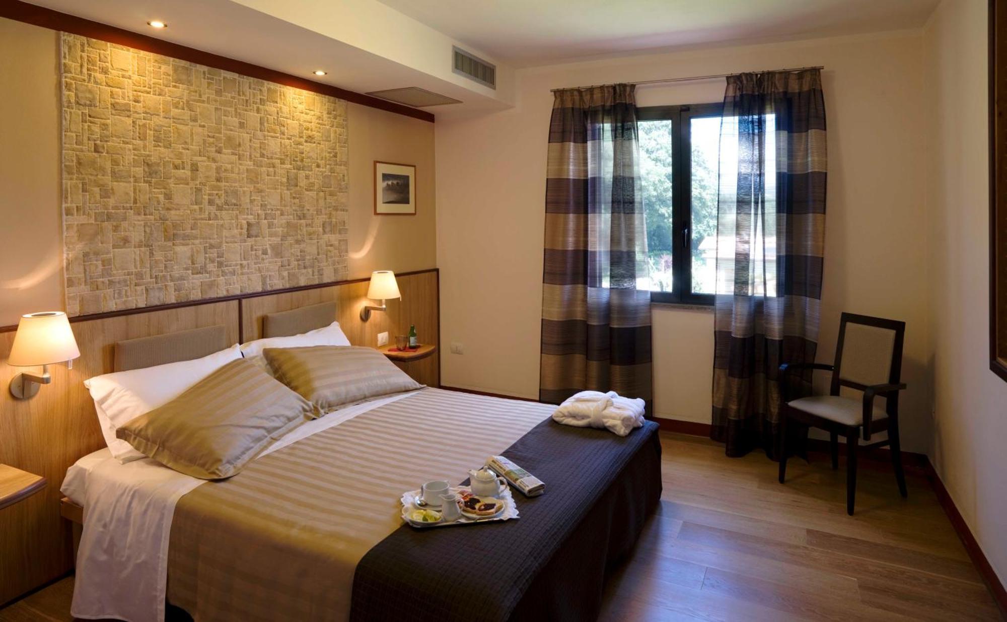 Suite Spa Access,61926409:JPEG