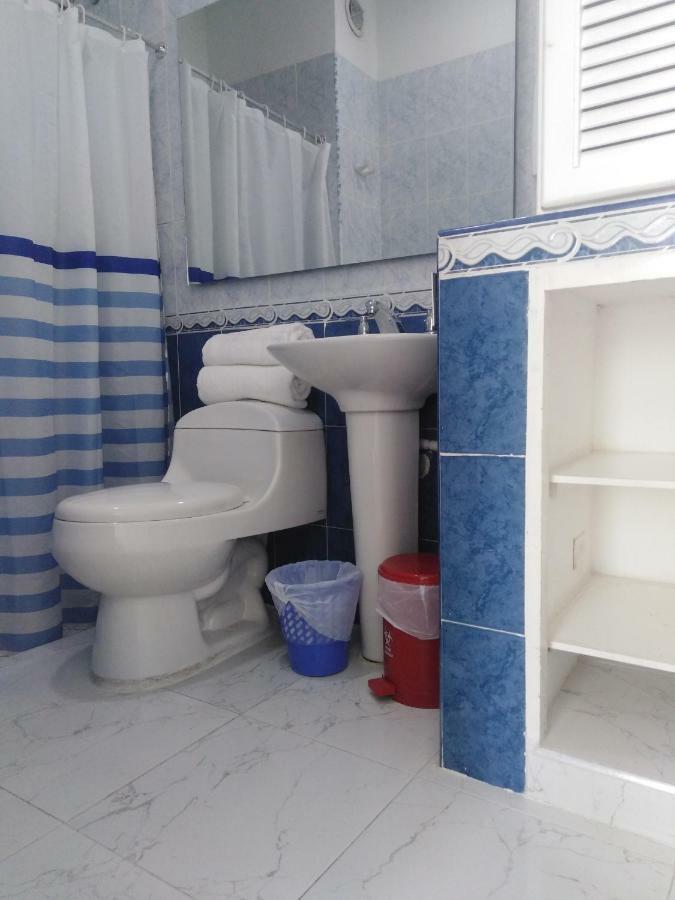 Single Room,1526877550:JPEG