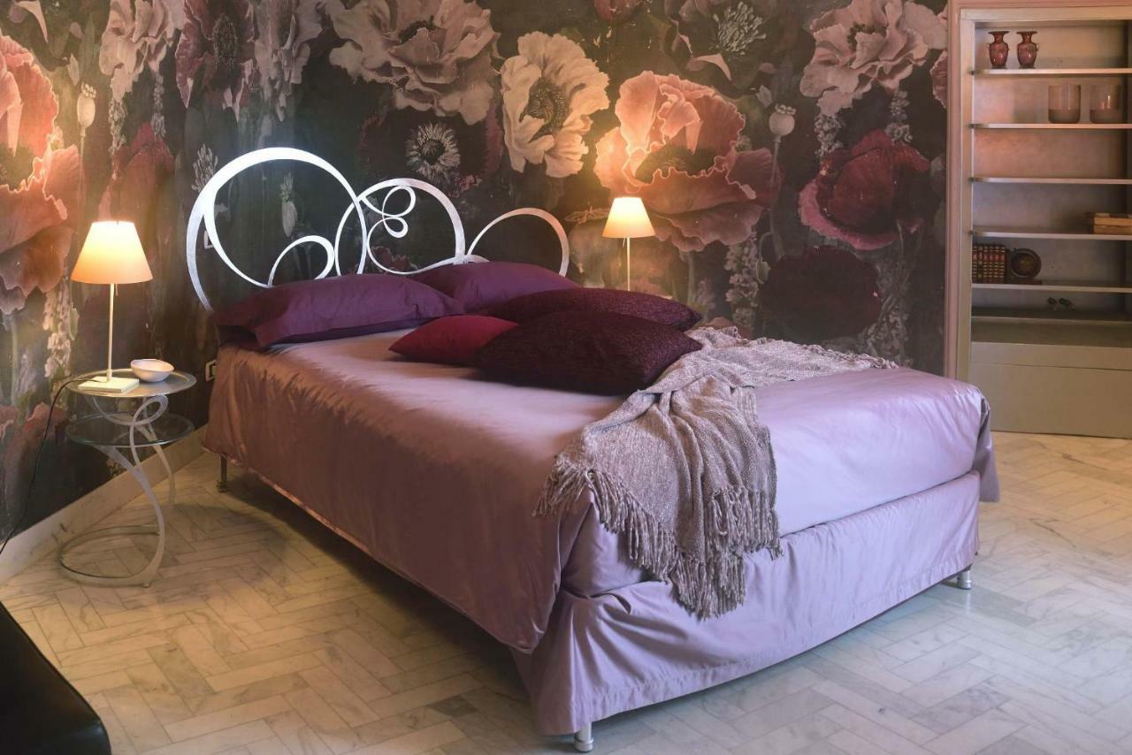 Deluxe Double Room Bath