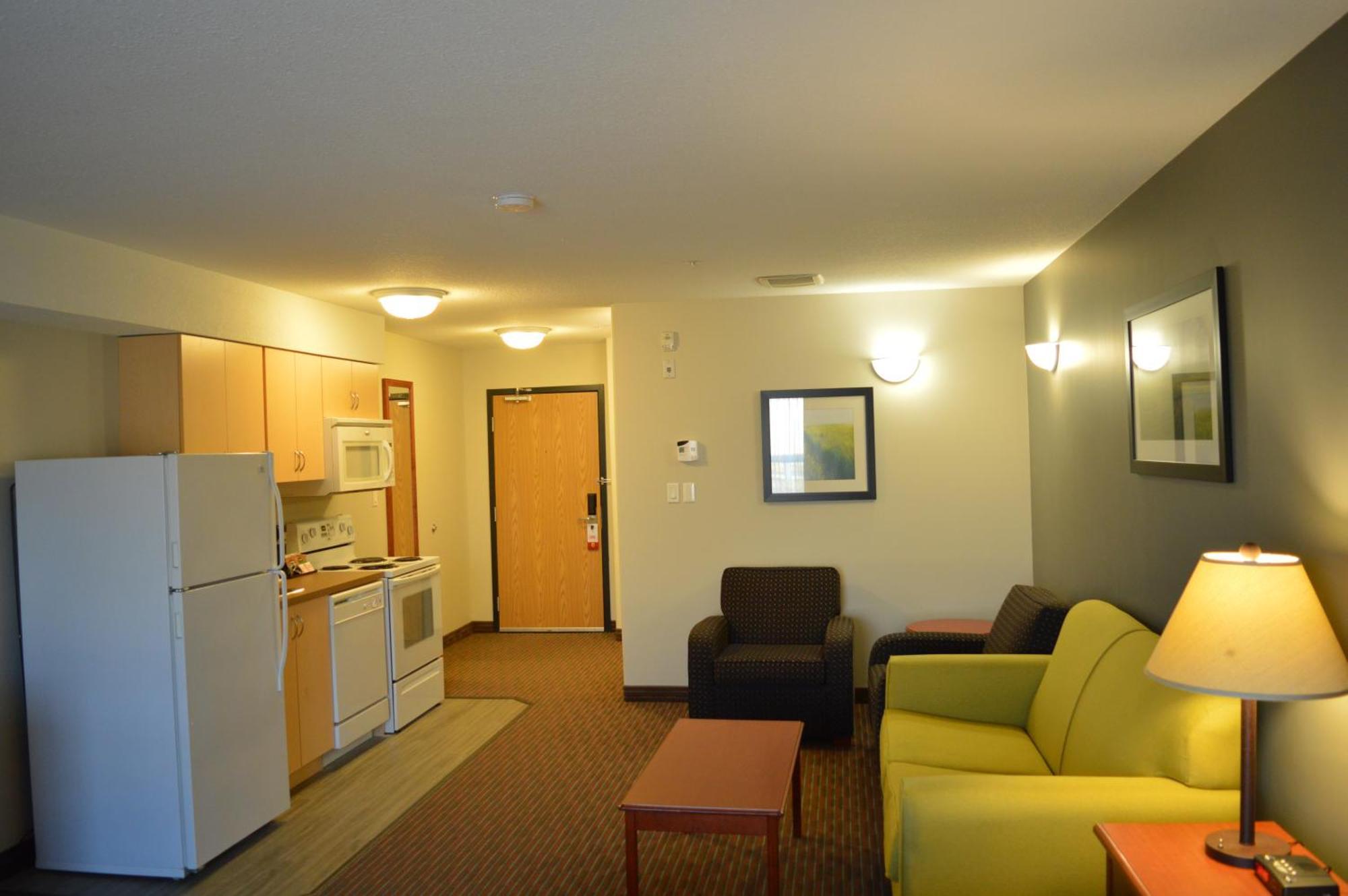 King Room Sofa Bed Full Kitchen Non-Smoking