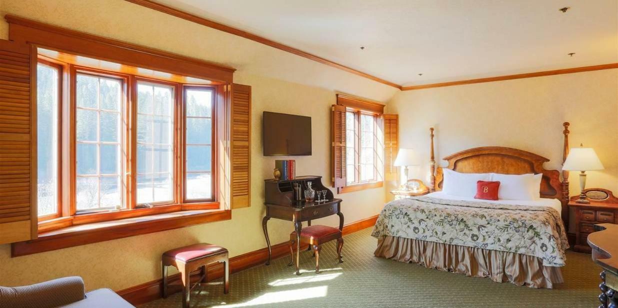 King Room Mountain View