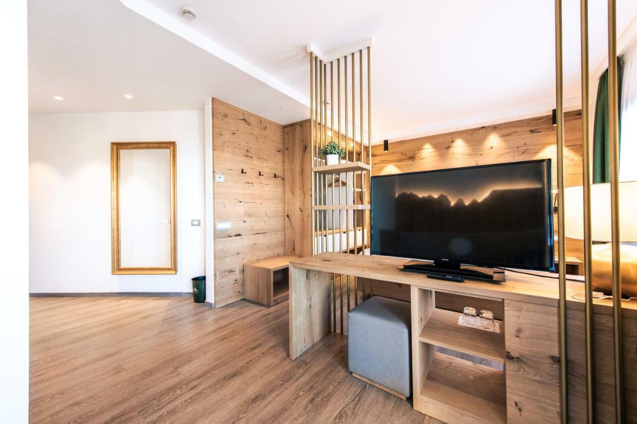 Deluxe Doppel-/Zweibettzimmer