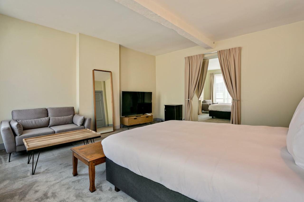 King Room Two King Beds