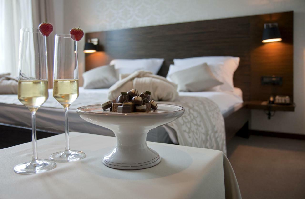 One-Bedroom Suite
