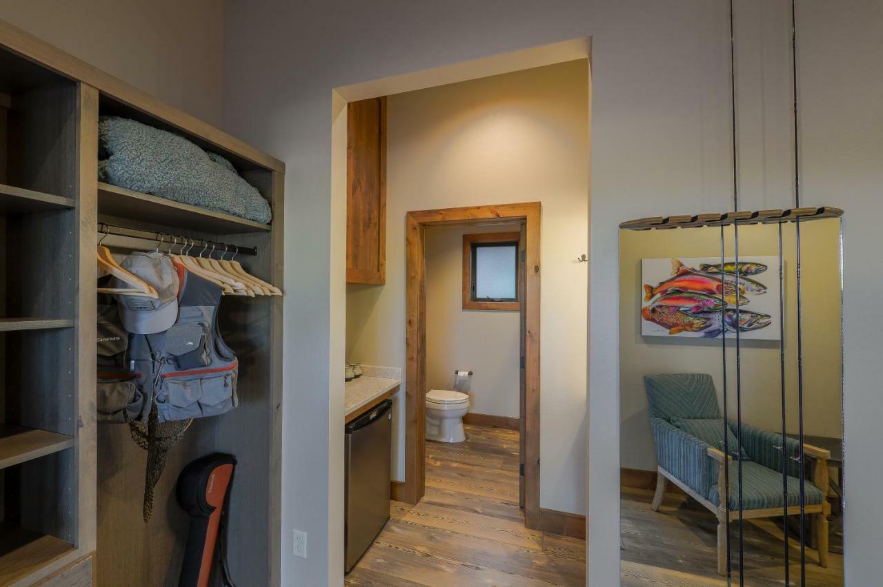 Private Double Queen Cabin