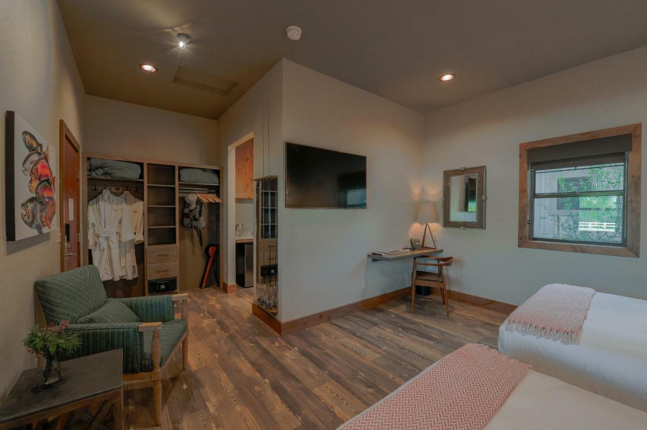Private Double Queen Cabin