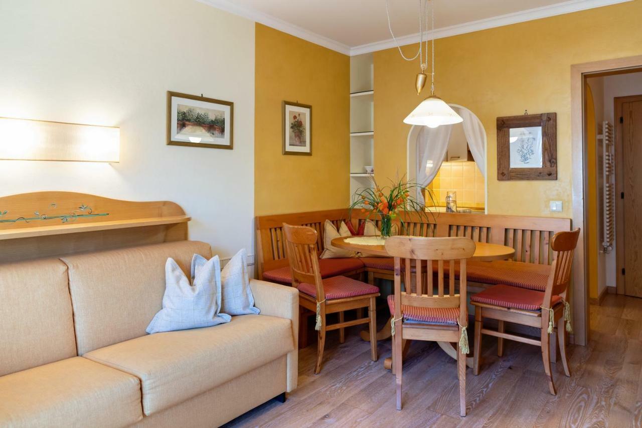 One-Bedroom Apartment,1772937806:JPEG