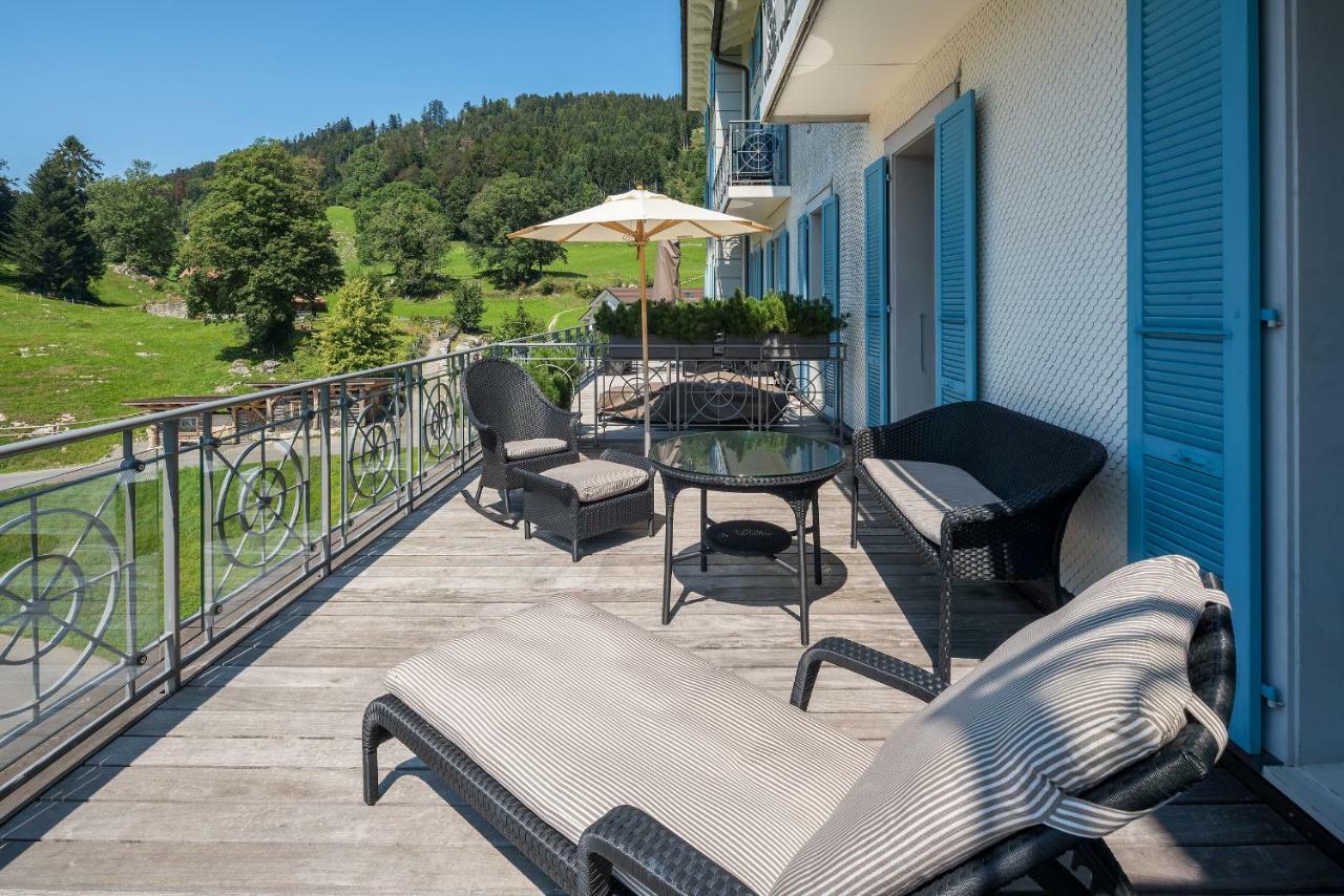Double Room with Terrace and Mountain View