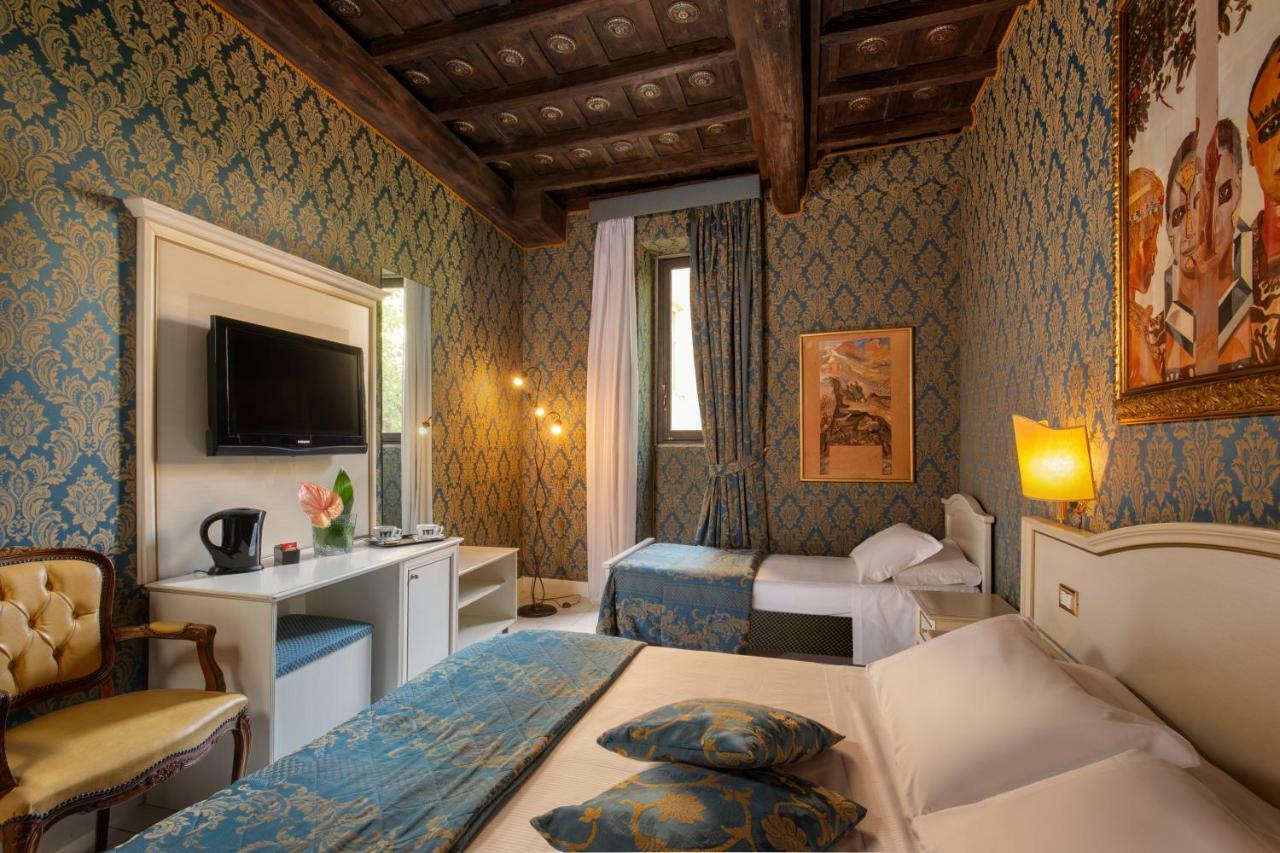 Classic Triple Room