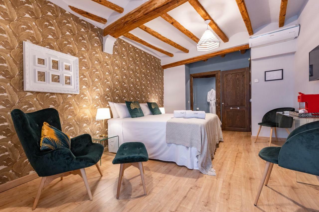 Deluxe Room,911193331:JPEG