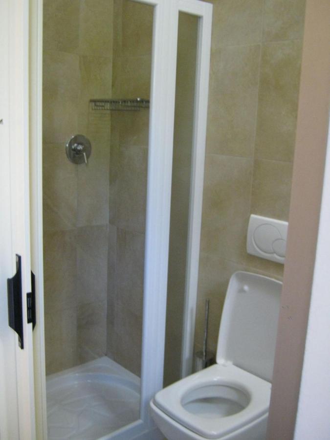 Double Room Private External Bathroom