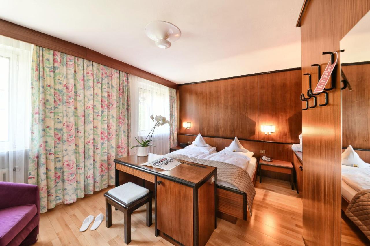 Double Room East Facing