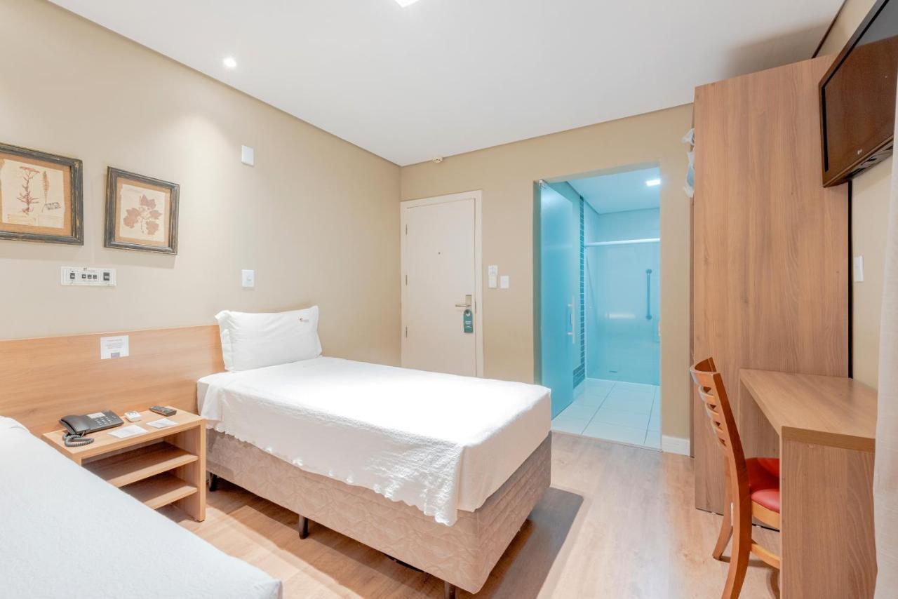 Quarto Twin 2 Camas de Solteiro,926734027:JPEG
